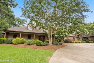 322 Arapaho Ln, Madison, MS 39110