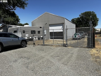 428 A St, Dallesport, WA 98617