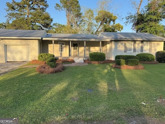411 Judy Ann Dr, Hahira, GA 31632