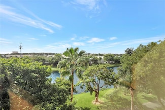2206 S Cypress Bend Dr Unit 501, Pompano Beach, FL 33069
