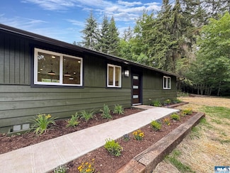 1350 Township Line Rd, Port Angeles, WA 98362