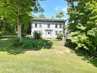 174 Burroughs Farm Rd, Vergennes, VT 05491