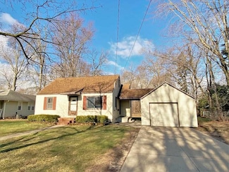 3905 Boston St, Midland, MI 48642