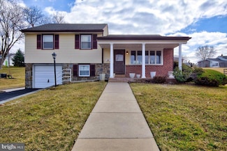 373 Lawrence Rd, Broomall, PA 19008