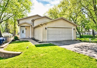 34769 N Elm St, Ingleside, IL 60041