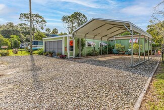 6428 Theresa Ave, Weeki Wachee, FL 34607