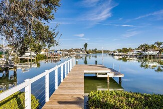 340 79th St S, Saint Petersburg, FL 33707