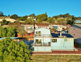 1073 Central Blvd, Hayward, CA 94542