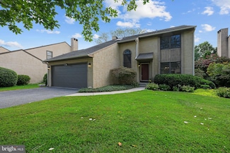 7 Donegal Ct, Newark, DE 19711