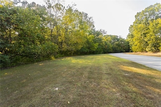 1 Manderly Place Dr, O Fallon, MO 63366