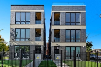 3902 S Lake Park Ave Unit 3, Chicago, IL 60653