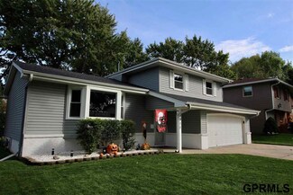 4911 S 91st St, Omaha, NE 68127