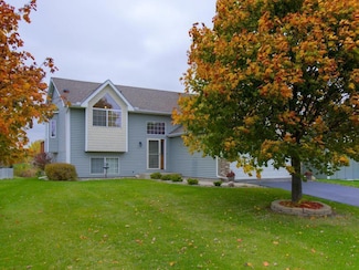 3335 Aaron Dr, Elko New Market, MN 55054