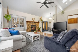 8211 Frank St, Anchorage, AK 99518