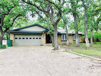 408 Briarwood Dr, Eastland, TX 76448