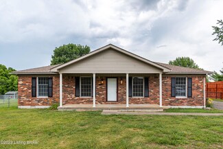 114 Bishop Ln, Bardstown, KY 40004