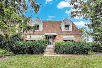 7232 W Oakton St, Niles, IL 60714