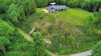 874 W State Route 4, Cathlamet, WA 98612