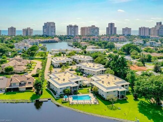 4180 Crayton Rd Unit E7, Naples, FL 34103