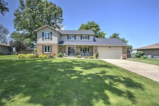 160 Hickory Point Ct, Forsyth, IL 62535