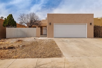 1444 Paseo Norteno, Santa Fe, NM 87507