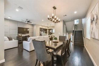 1812 Bingham St, Houston, TX 77007