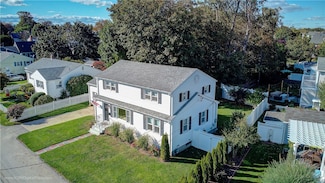 18 Sylvan Terrace, Newport, RI 02840