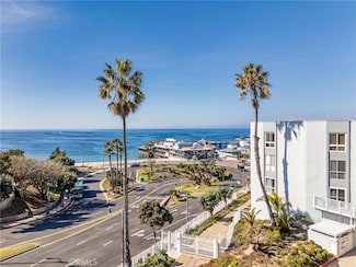 679 The Village, Redondo Beach, CA 90277
