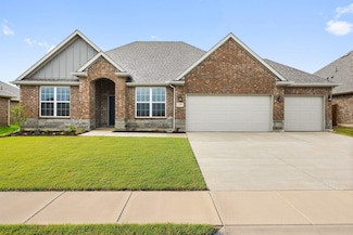 209 Briarwood Dr, Nevada, TX 75173