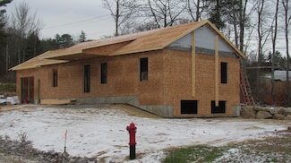 17 Welchville Commons Dr, Oxford, ME 04270