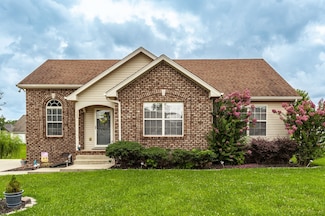 323 Gallop Ln, Springfield, TN 37172