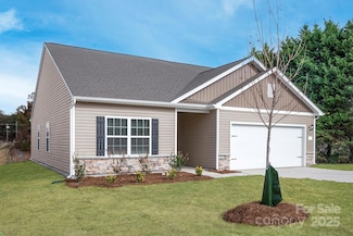 1060 Russell Dr, Winston-Salem, NC 27127