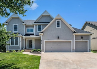 4824 W 162nd St, Stilwell, KS 66085