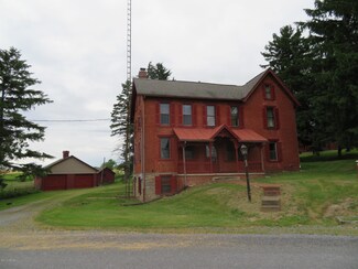 377 Bower Rd, Milton, PA 17847