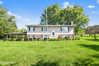 242 Scarlett Dr, La Follette, TN 37766
