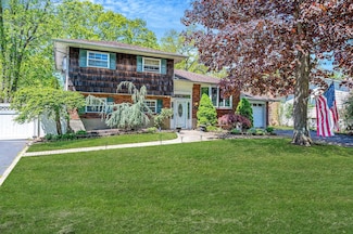 1150 Waverly Ave, Holtsville, NY 11742