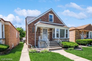 3231 W 83rd Place, Chicago, IL 60652