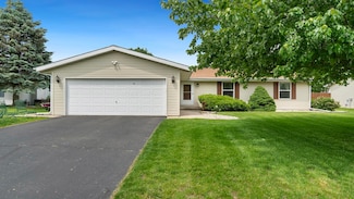 331 Fox Run, South Beloit, IL 61080