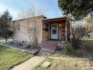 2105 Stampede Ave, Cody, WY 82414