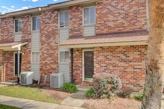 402 Andrea Ln Unit 402, Hanahan, SC 29410