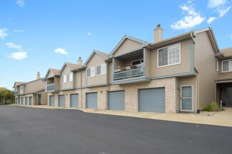 2404 Windward Blvd Unit 207, Champaign, IL 61821