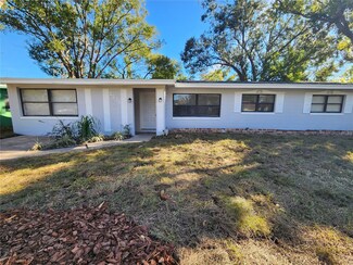 2211 Fontainebleau Dr, Orlando, FL 32808