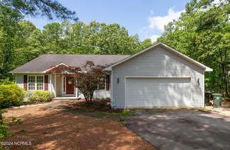 1026 Devonshire Trail, Aberdeen, NC 28315