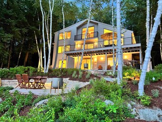 68 Castle Shore Rd, Moultonboro, NH 03254