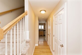 405 River Grant Dr, Hopkinton, NH 03229