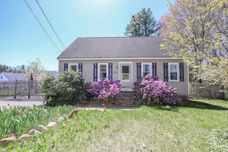 418 Ross Rd, Pembroke, NH 03275