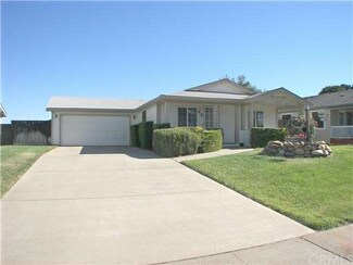 65 Orchardcrest Dr, Oroville, CA 95965