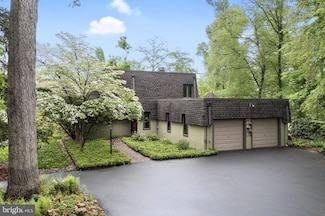 4025 Branches Ln, Doylestown, PA 18902