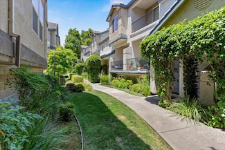 7716 George River Ln, Sacramento, CA 95831
