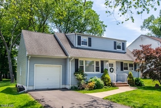 15 Equator Ave, South Bound Brook, NJ 08880